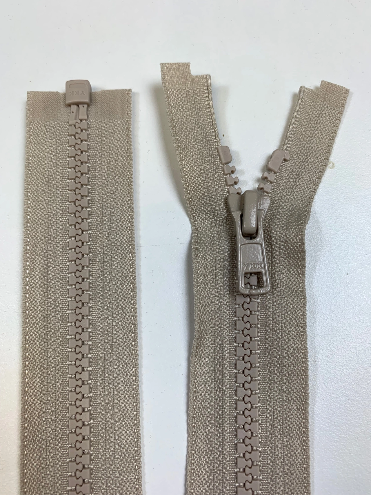 Delbara Jacklås 572 Beige 40cm