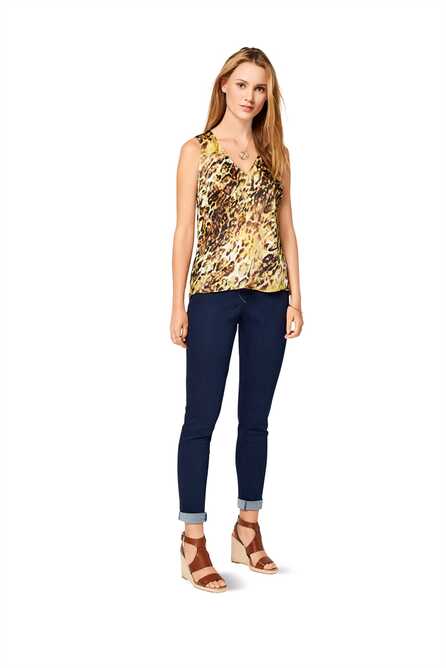 6501. Burda Dam - WOMEN'S' TOP WITH FLOUNCE