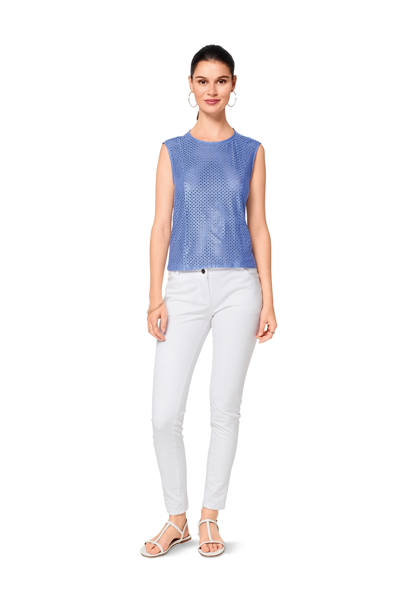 6525. Burda Dam - MISSES' BLOUSE