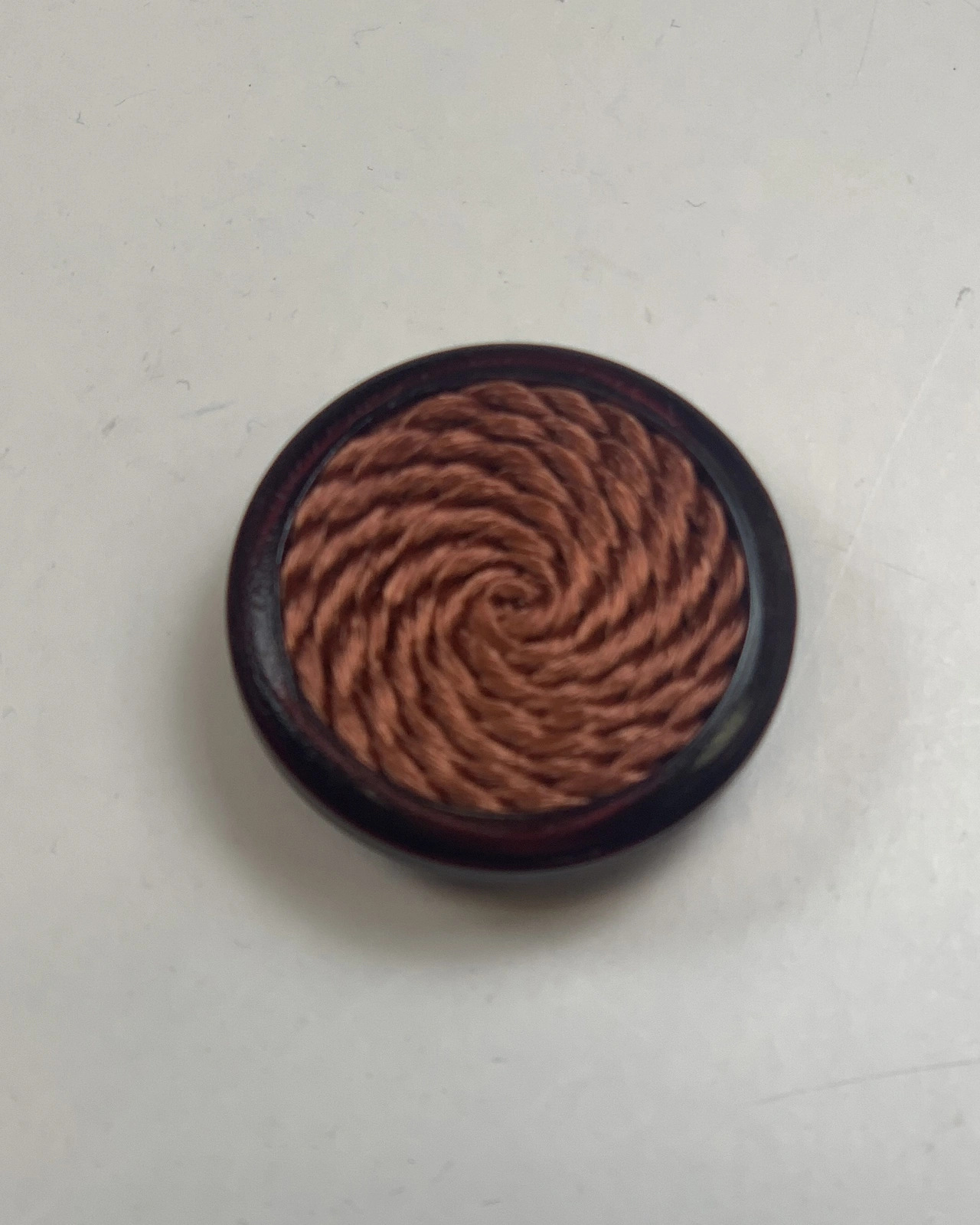 Vintage knappar Iris