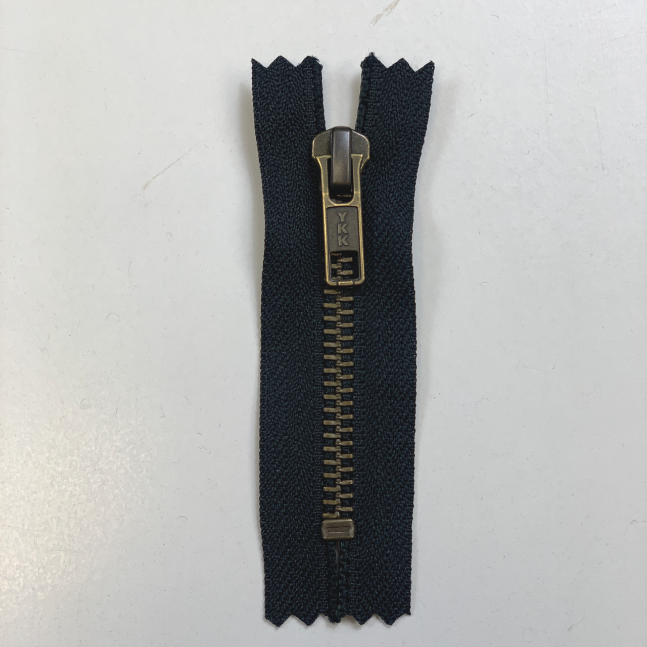 Svart - Jeans blixtlås  8 cm