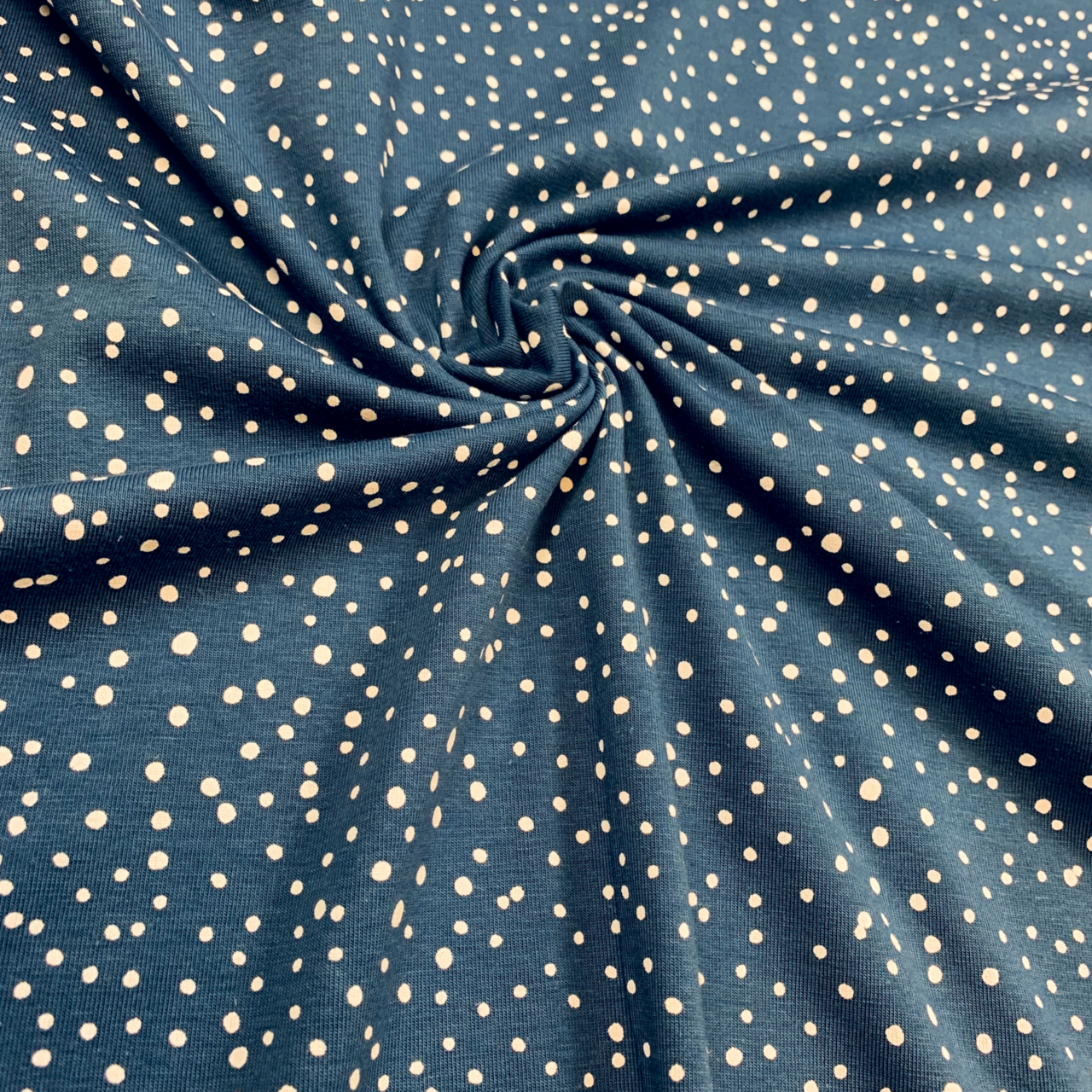 Pyret - Dots / JEANS