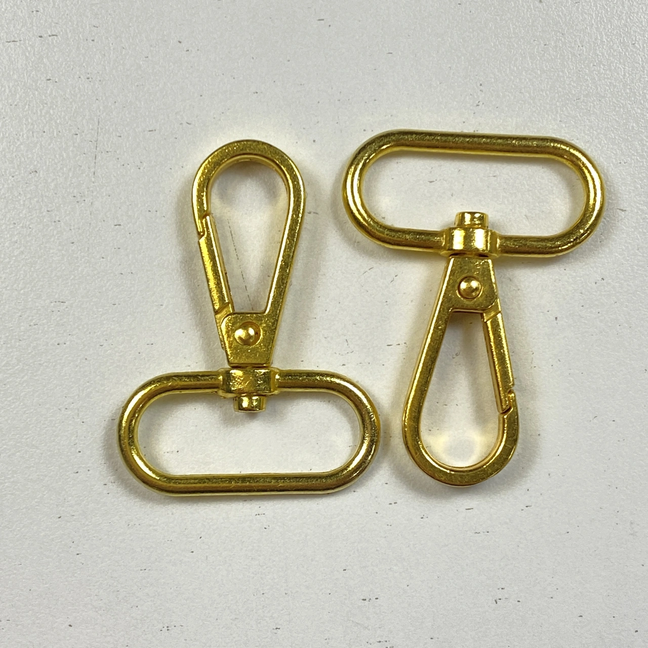 Karbinhake - Guldfärg