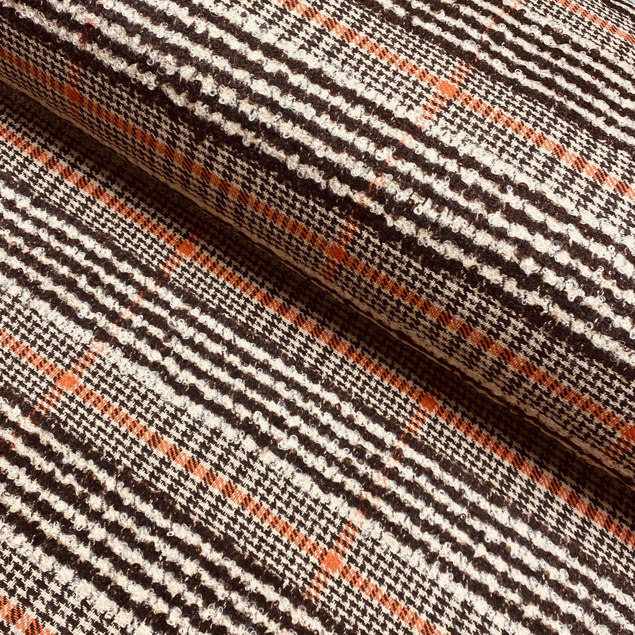 Lookalike Channel - Carmi