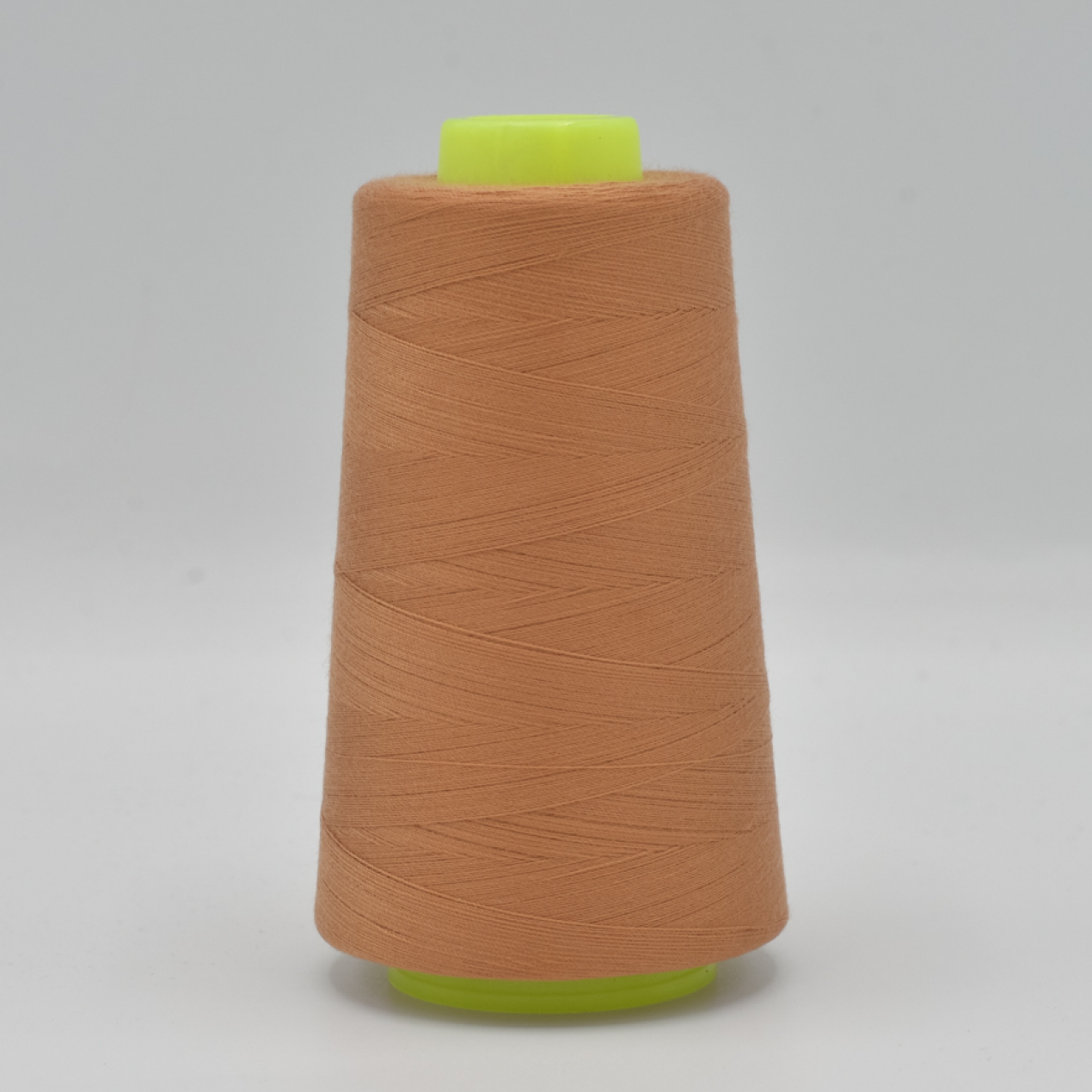 550 | Overlocktråd Zahra  4 st - Caramel