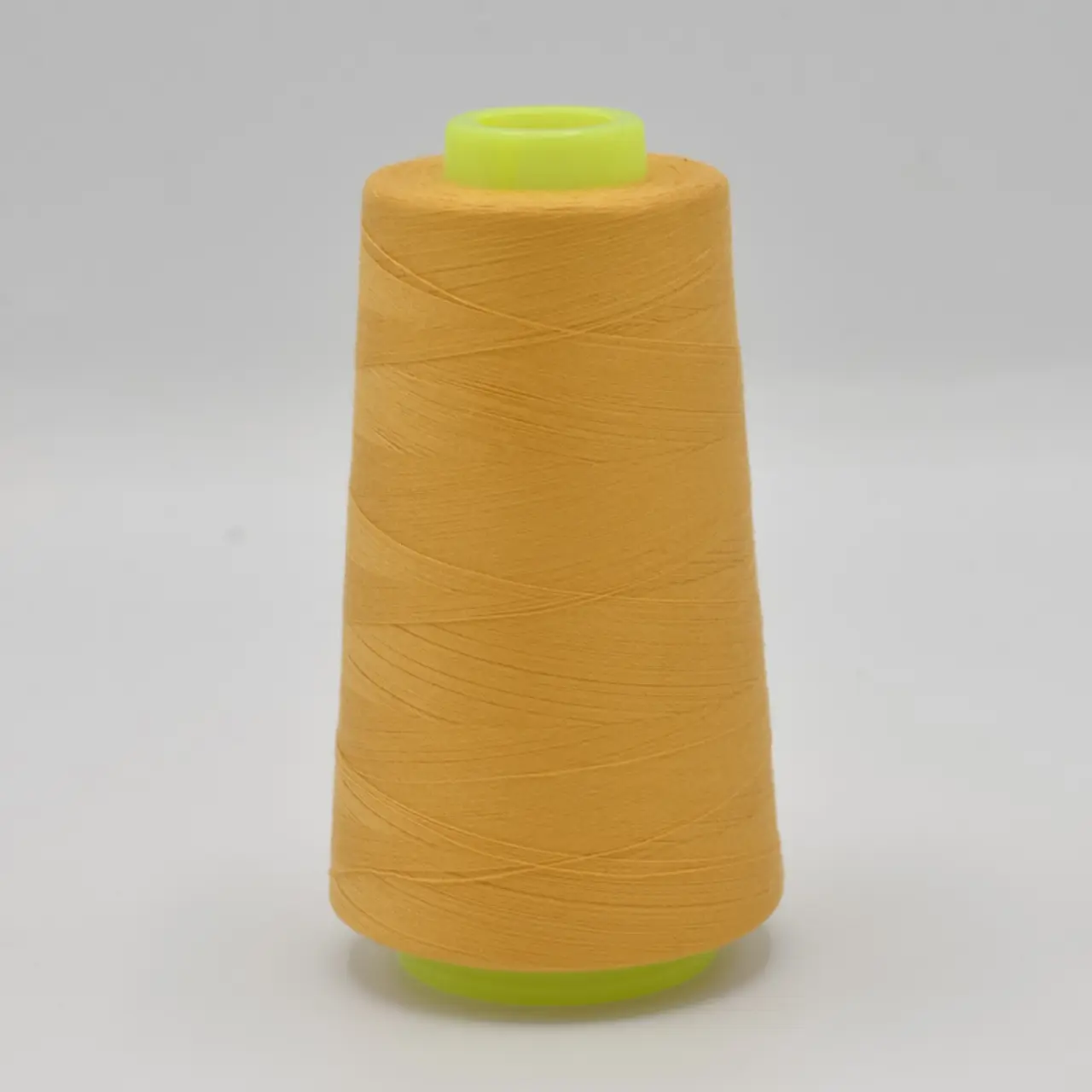 840 | Overlocktråd Zahra  4 st - Ochra