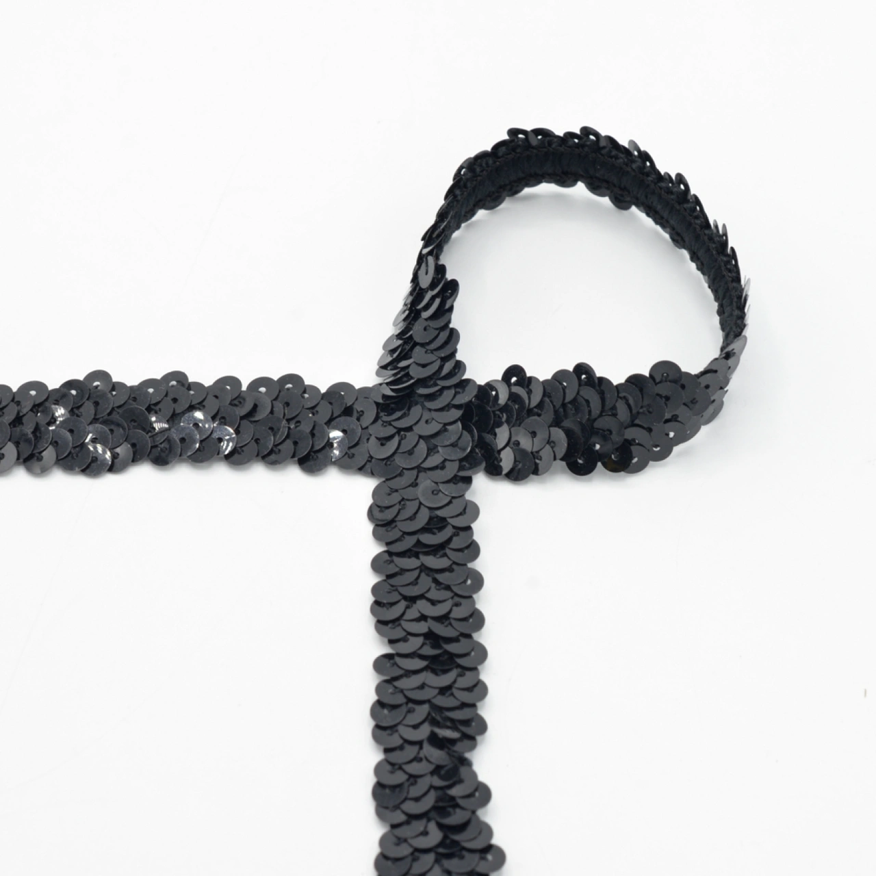 Svart - Elastiskt Paljettband