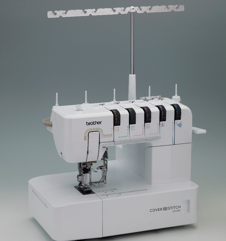 Demomaskin Brother CV3550 top cover.