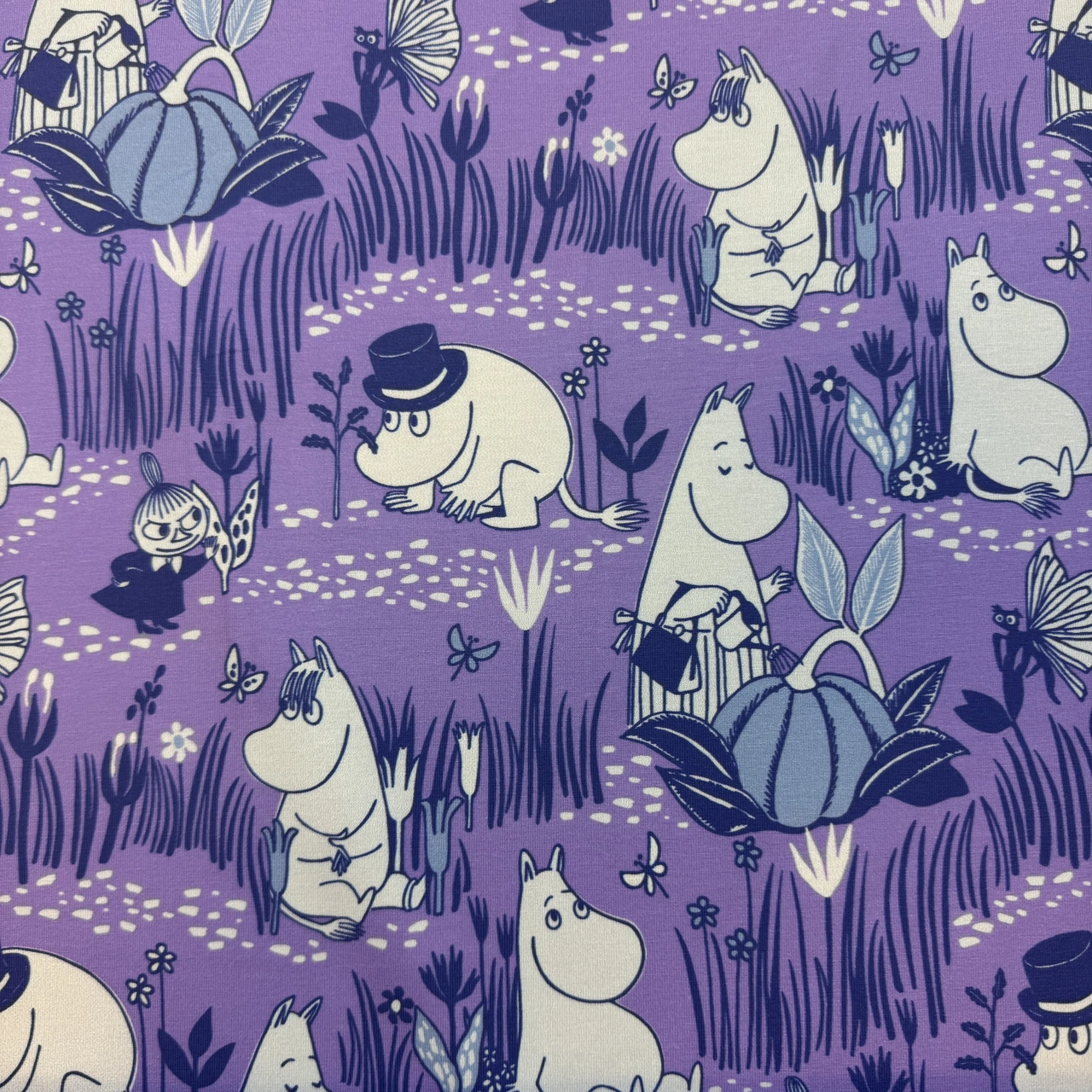 Garden Life in MomminVally, Purple - Moomin By ZannaZ