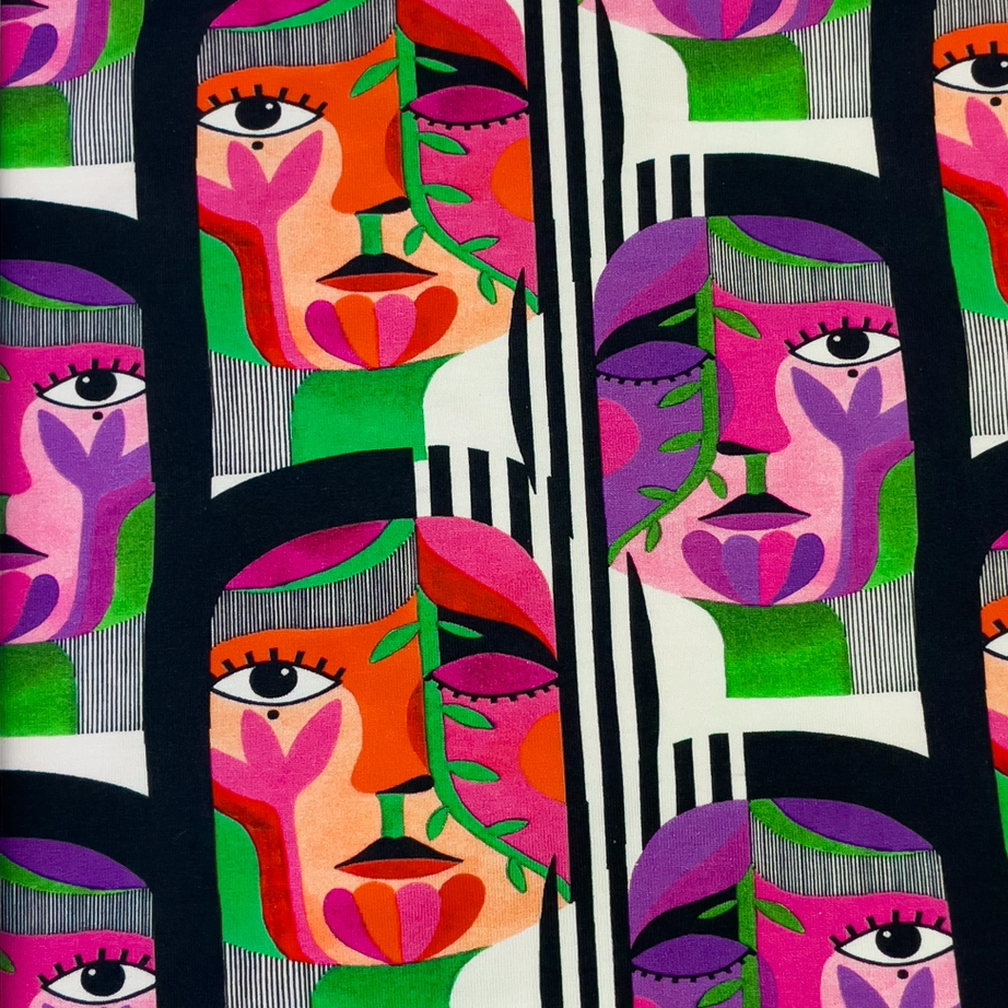 Printed Portraits  - Trikåtyg