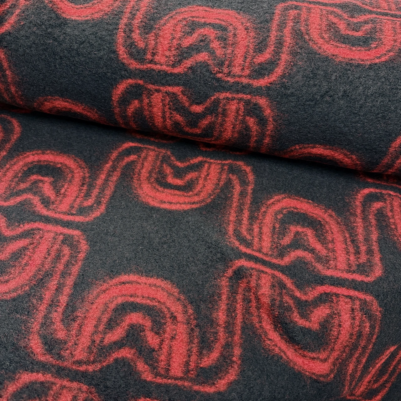 Kokt ull - Eva, röd