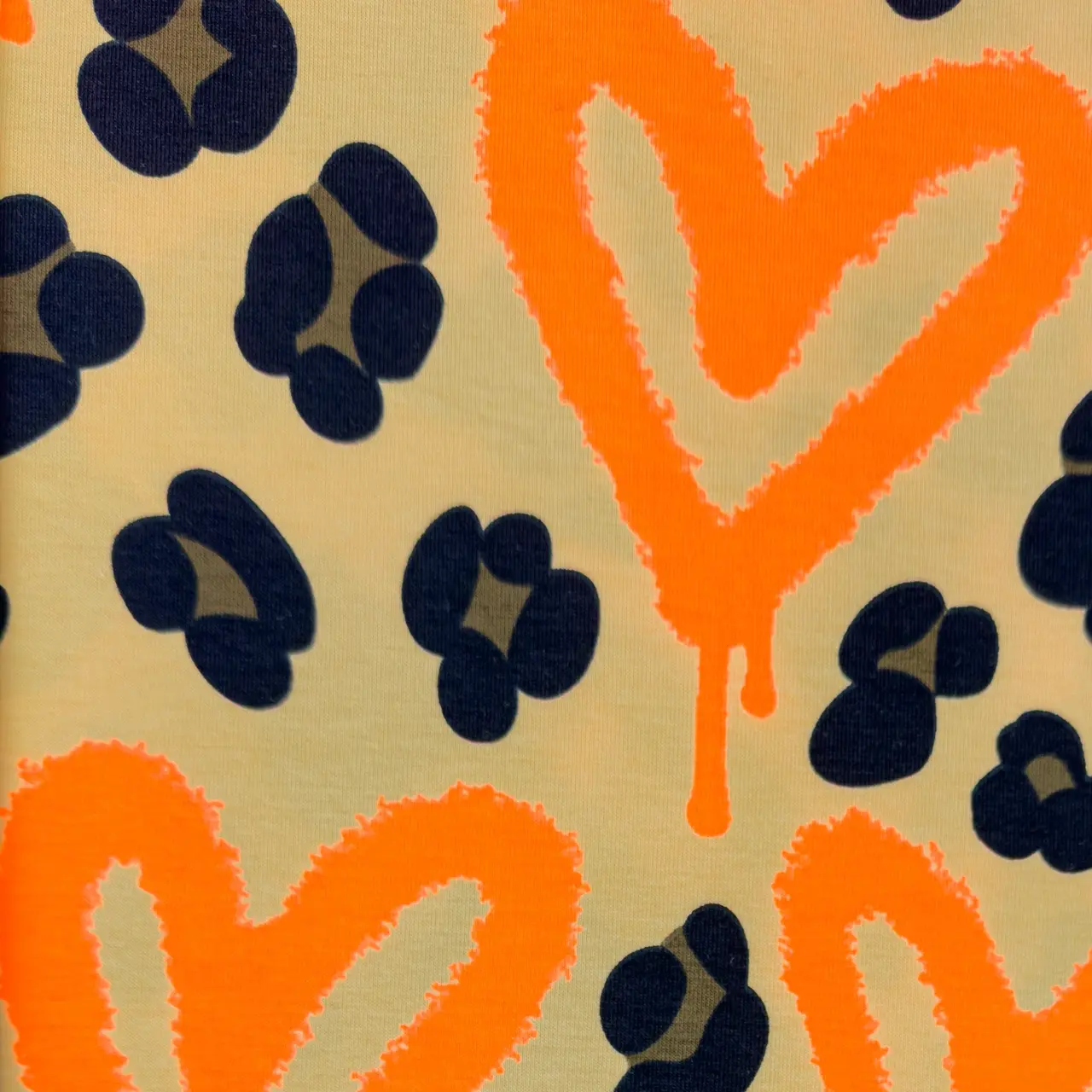 Leopard With Neon Hearts, Neon Orange - Trikåtyg