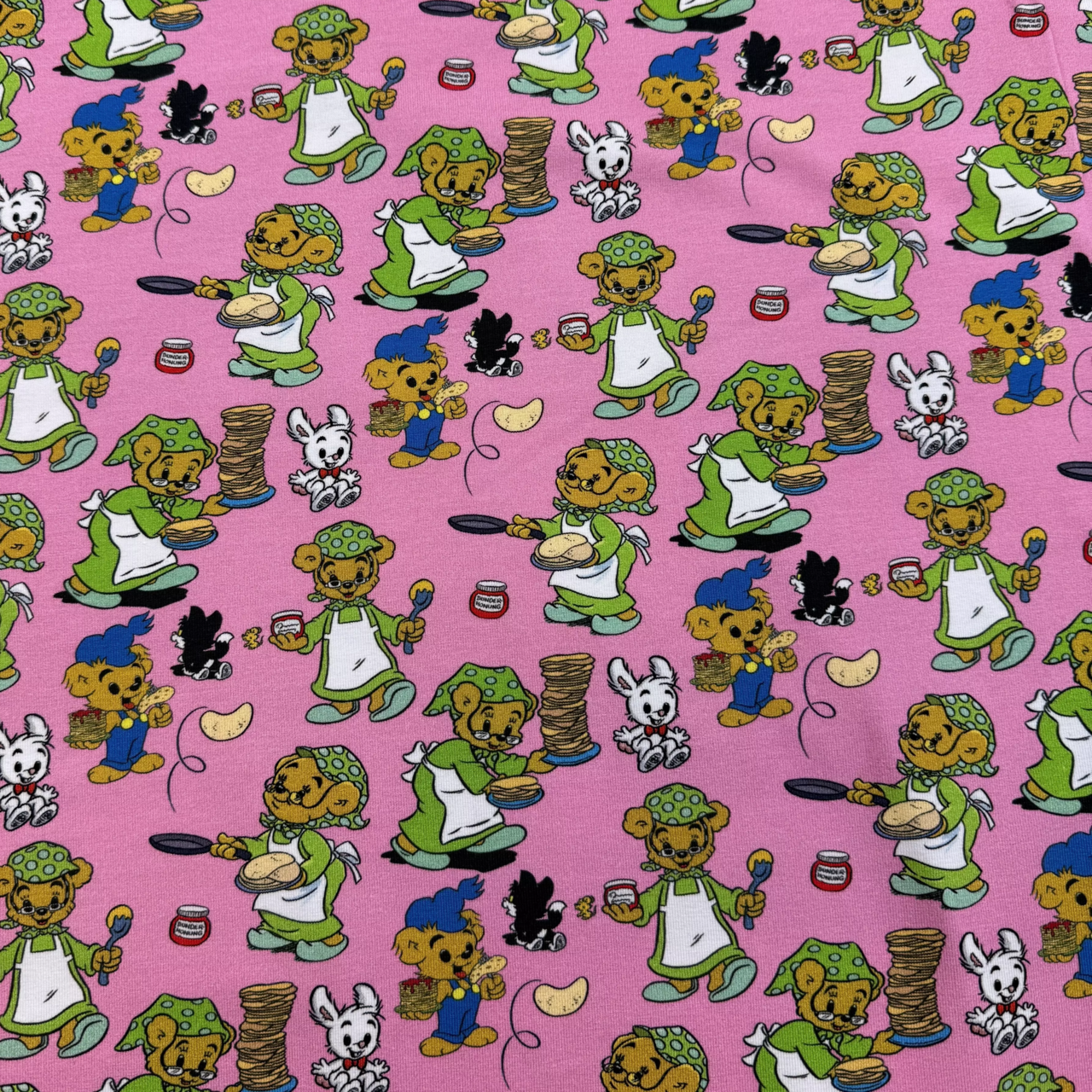 Farmors pannkakor, rosa - Bamse By ZannaZ