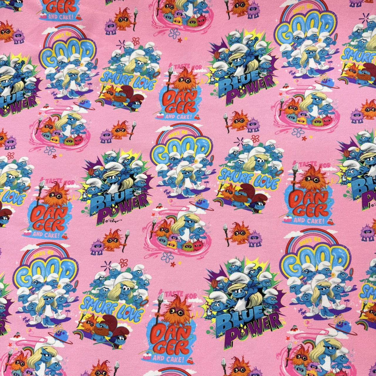 Snooter Poots, pink - Smurfs By ZannaZ