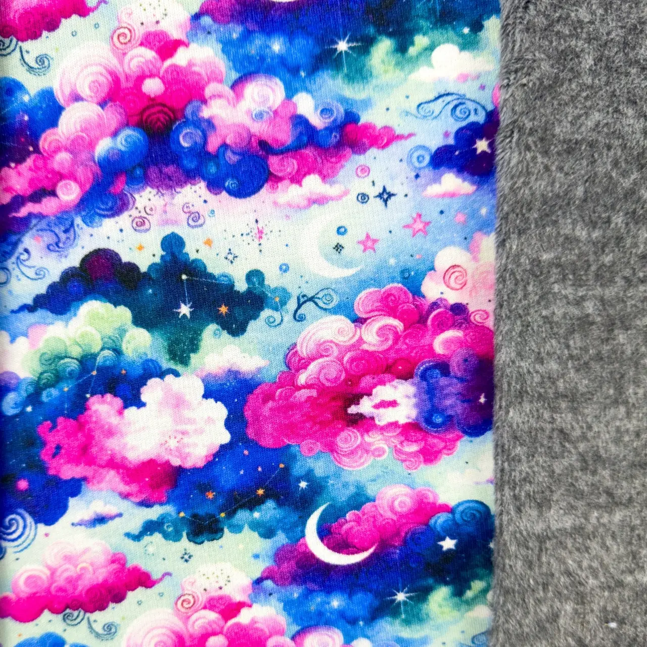 Night Time Clouds - Alpenfleece