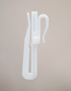 Adjustable curtain hook - plastic