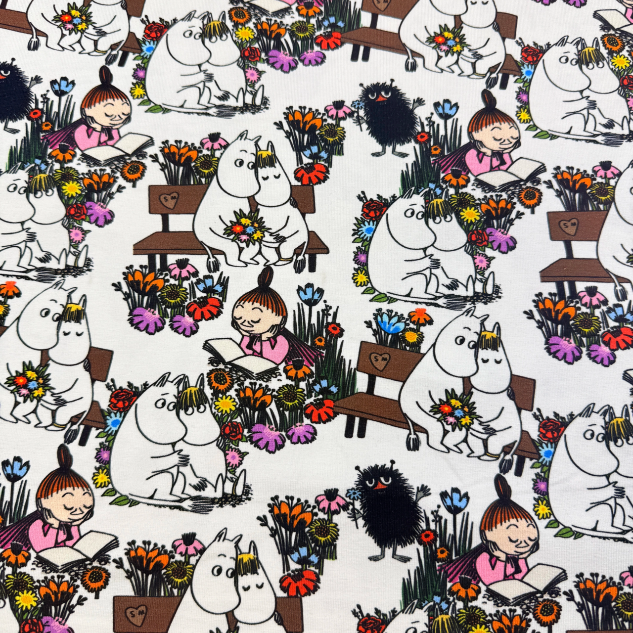 Blommor - Moomin By ZannaZ