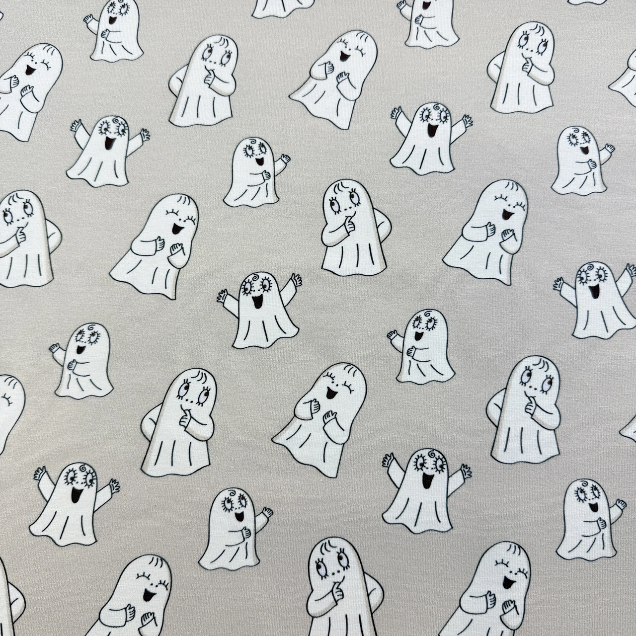 Spöket Laban By ZannaZ - Greige
