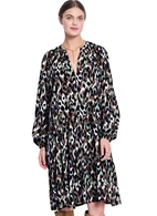 Burda. 5605 - Misses' Dress and Blouse