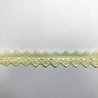 Ljus Gul Brodyrspets  meter